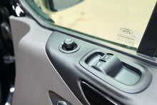 Ford Transit Custom 320 EcoBlue Limited 