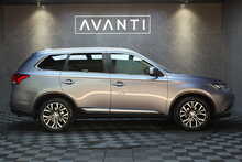 Mitsubishi Outlander DI-D 4 