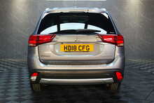 Mitsubishi Outlander DI-D 4 