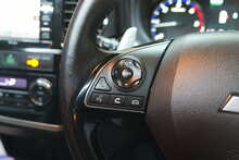 Mitsubishi Outlander DI-D 4 