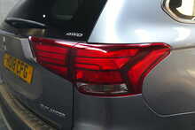 Mitsubishi Outlander DI-D 4 