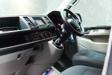 Volkswagen Transporter TDI T28 BlueMotion Tech Highline 