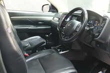 Mitsubishi Outlander DI-D Juro 