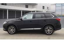 Mitsubishi Outlander DI-D 4 