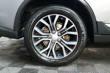 Mitsubishi Outlander DI-D 4 