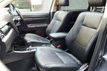 Mitsubishi Outlander DI-D 4 