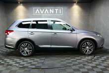 Mitsubishi Outlander DI-D 4 