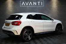 Mercedes-Benz GLA GLA200 AMG Line 