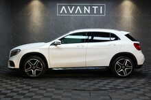Mercedes-Benz GLA GLA200 AMG Line 