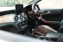 Mercedes-Benz GLA GLA200 AMG Line 