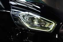 Ford Transit Custom 280 EcoBlue Limited 