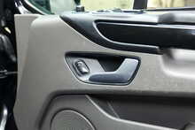 Ford Transit Custom 280 EcoBlue Limited 