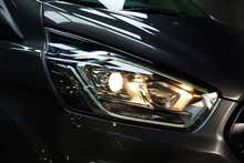 Ford Transit Custom 300 EcoBlue Limited 