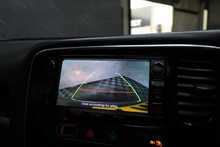 Mitsubishi Outlander DI-D 4 