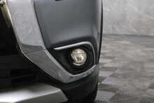 Mitsubishi Outlander DI-D 4 