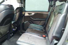 Audi Q7 TDI V6 S line 