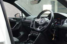 Volkswagen Tiguan TDI R-Line 