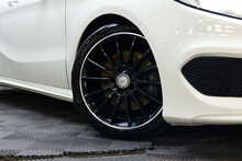 Mercedes-Benz B Class B220d AMG Line 