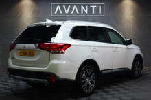 Mitsubishi Outlander DI-D 4 