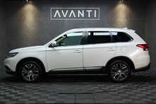 Mitsubishi Outlander DI-D 4 