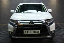 Mitsubishi Outlander DI-D 4 