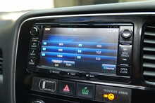 Mitsubishi Outlander DI-D 4 