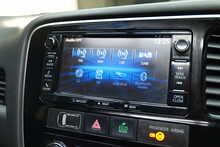 Mitsubishi Outlander DI-D 4 