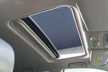 Mitsubishi Outlander DI-D 4 