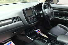 Mitsubishi Outlander DI-D 4 