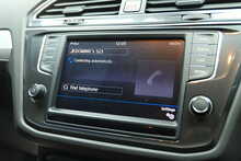 Volkswagen Tiguan TDI BlueMotion Tech SE Navigation 