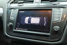 Volkswagen Tiguan TDI BlueMotion Tech SE Navigation 