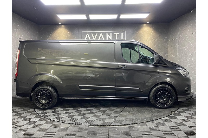 Ford 2.0 300 EcoBlue Limited Panel Van 5dr Diesel Manual L2 H1 Euro 6 (s/s) (130 ps)