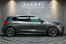 Ford Focus T EcoBoost ST-Line X 