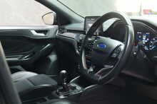 Ford Focus T EcoBoost ST-Line X 