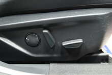 Ford Focus T EcoBoost ST-Line X 