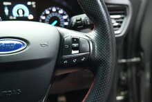 Ford Focus T EcoBoost ST-Line X 