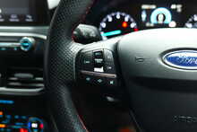 Ford Focus T EcoBoost ST-Line X 