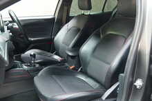 Ford Focus T EcoBoost ST-Line X 