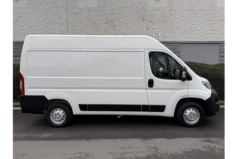2.2 BlueHDi 35 Enterprise Panel Van 5dr Diesel Manual L2 High Roof Euro 6 (s/s) (140 ps)