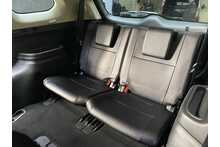 Mitsubishi Outlander DI-D 4 