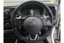 Mitsubishi Outlander DI-D 4 
