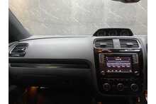 Volkswagen Scirocco TDI R-Line Black Edition 