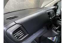 Citroen Dispatch BlueHDi 1400 Driver M 