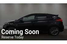 Ford Focus T EcoBoost ST-Line 