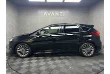 Ford Focus T EcoBoost ST-Line 