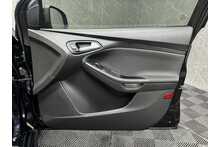 Ford Focus T EcoBoost ST-Line 