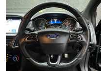 Ford Focus T EcoBoost ST-Line 
