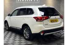Mitsubishi Outlander DI-D 3 