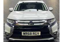 Mitsubishi Outlander DI-D 3 