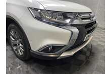 Mitsubishi Outlander DI-D 3 